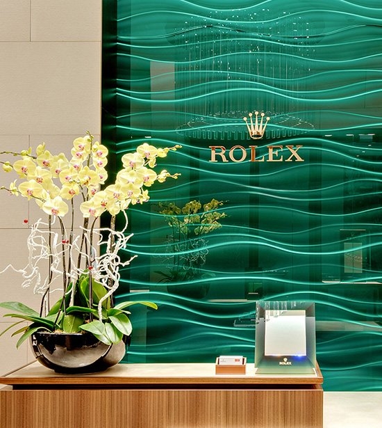 Rolex corner at Serkos
